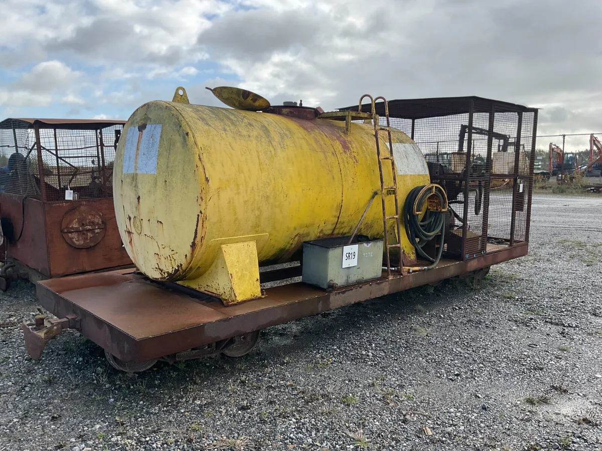 Service Wagon For Auction Saturday 22nd November - Image 2