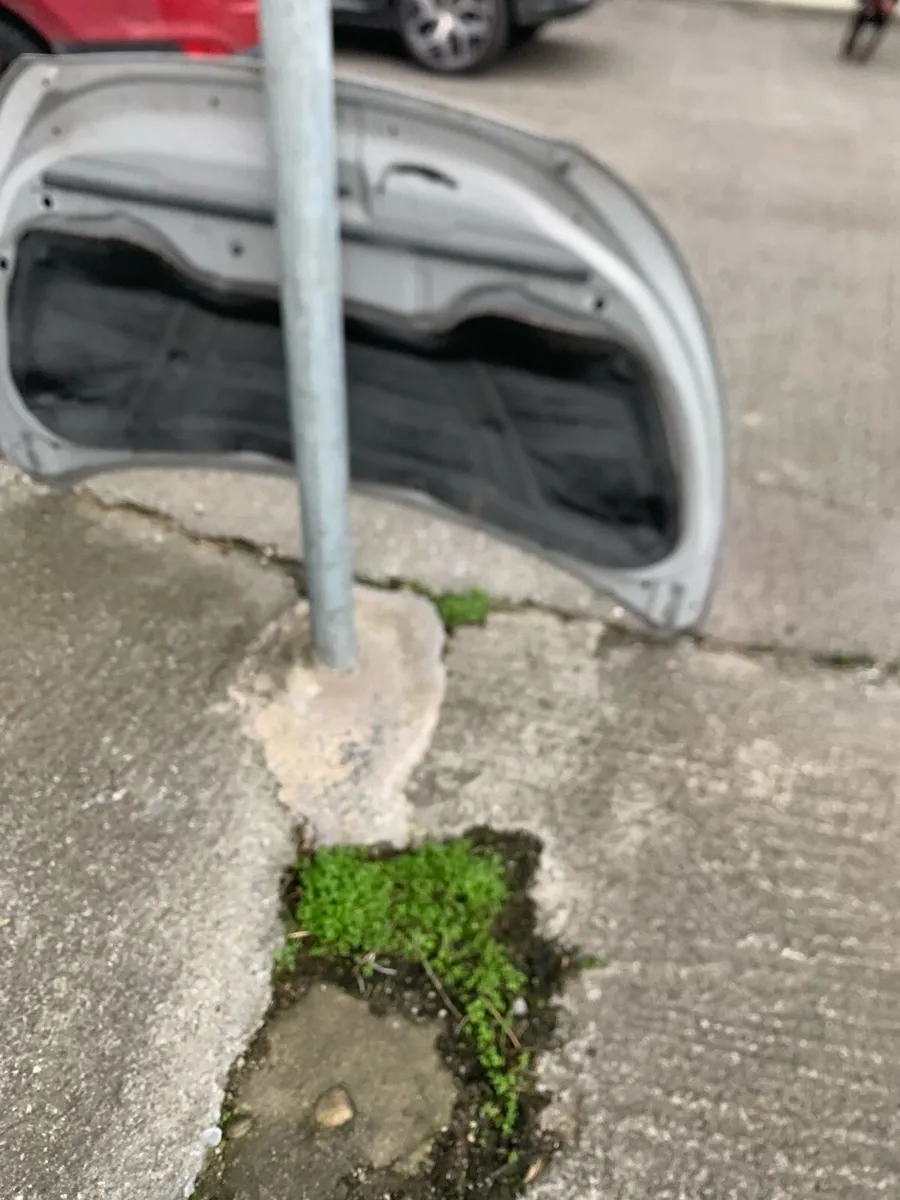 Hyundai ix35 bonnet - Image 2