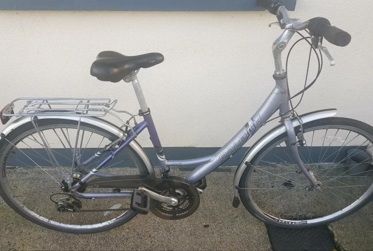 Ladies bike - Image 1