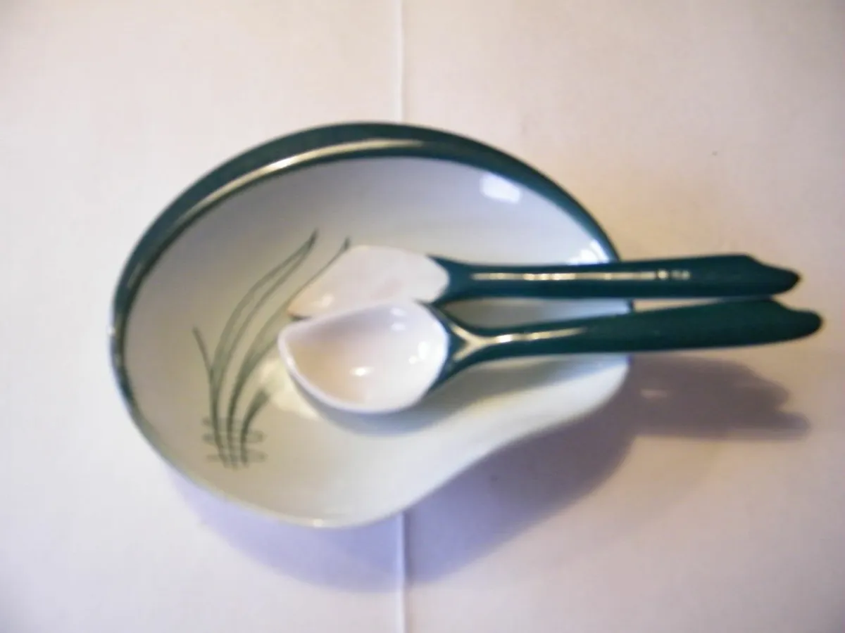 Carlton Ware dish and utensils - Image 1