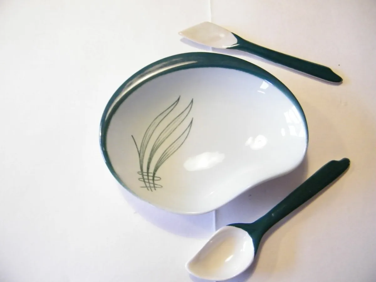 Carlton Ware dish and utensils - Image 2