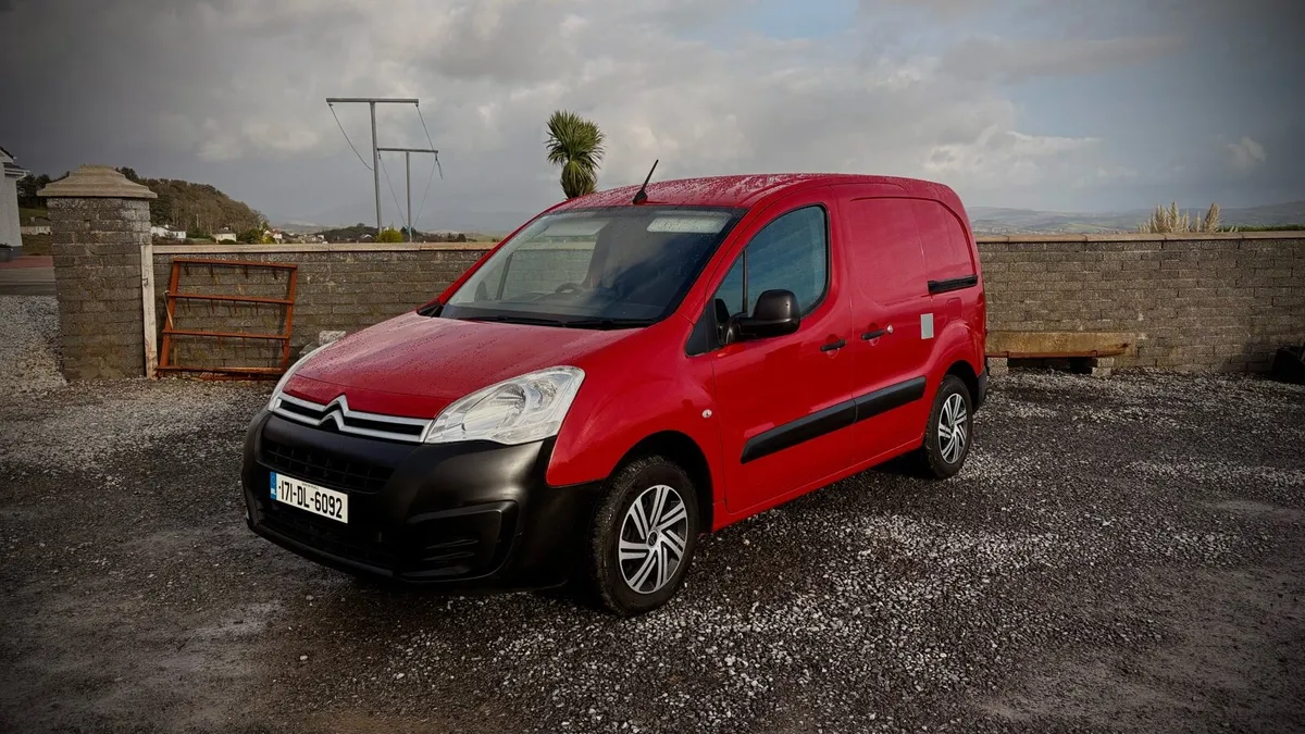 2017 Citroën Berlingo - Image 1