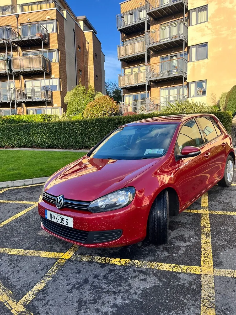 Volkswagen Golf Match 2011 - Image 4