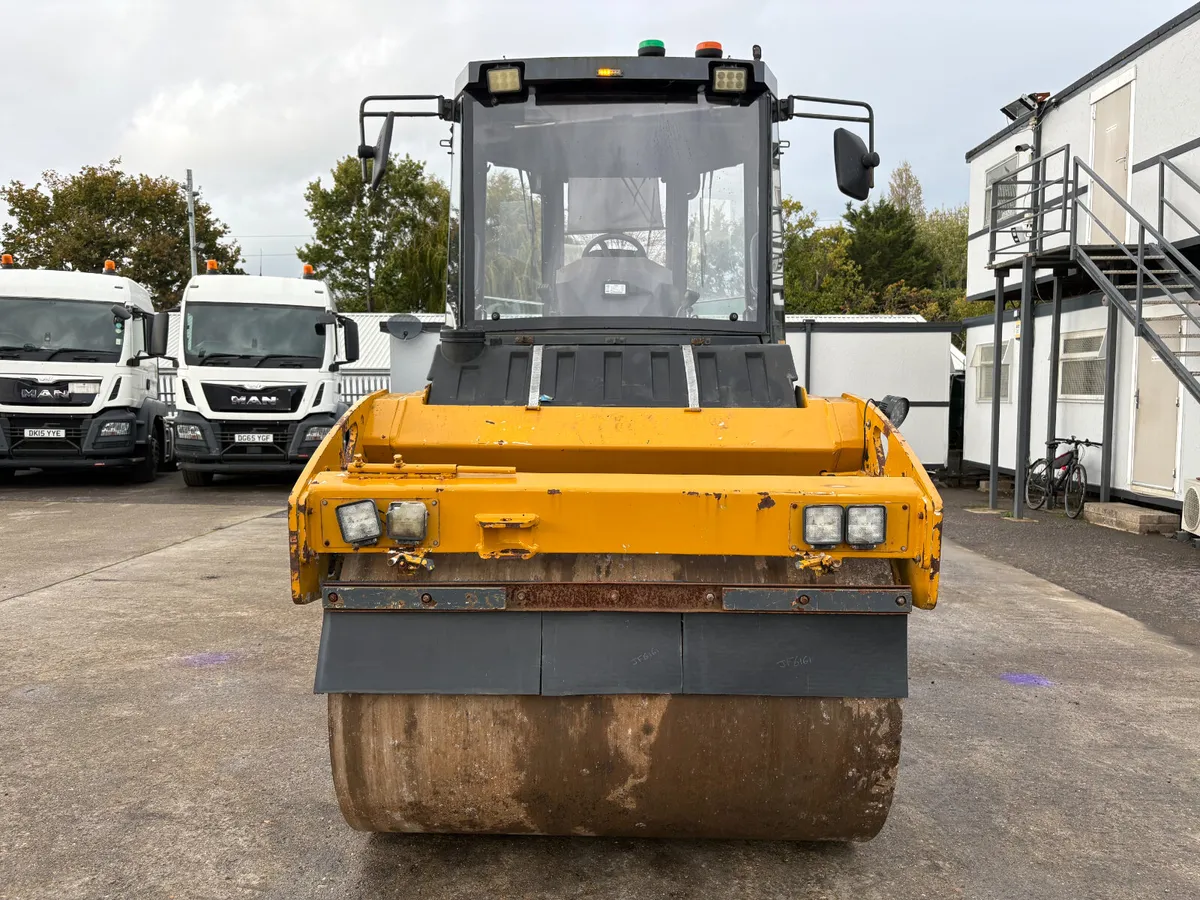 HAMM HD75 ROLLER - Image 4