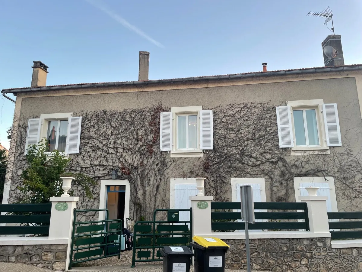 3 bed French house in montmorrilon - Image 4