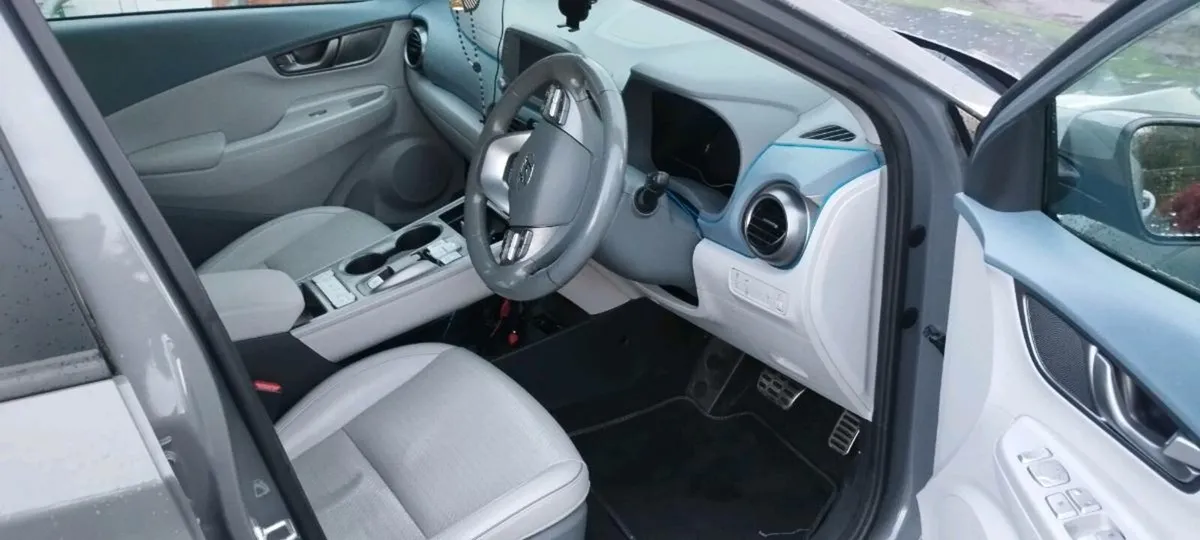 191 Hyundai Kona electric - Image 4