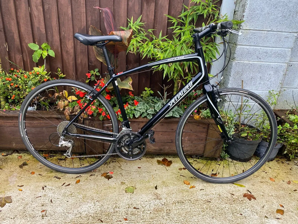 Specialized Sirrus hybrid 58 inch frame carbon - Image 1