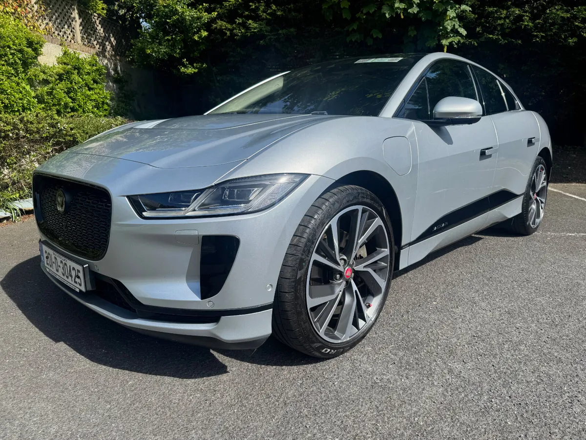 Jaguar I-Pace in exceptional cond, NCT & warranty - Image 1