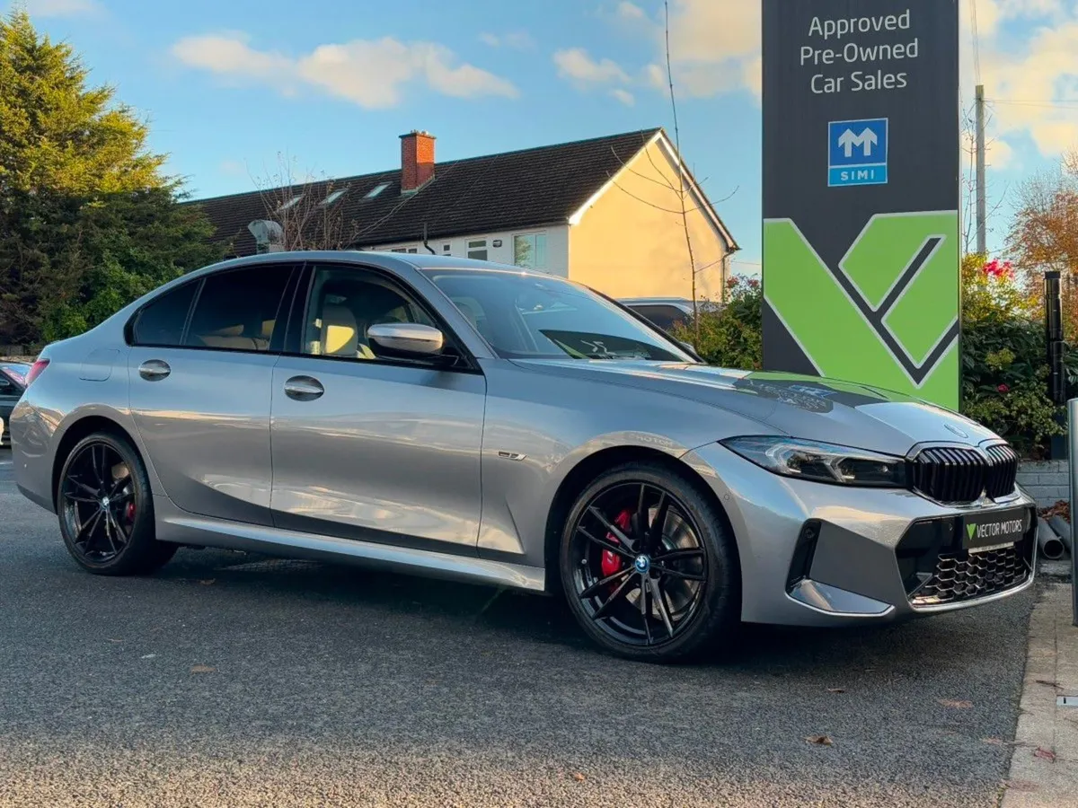 BMW 3 Series 330e M Sport Auto - Image 1
