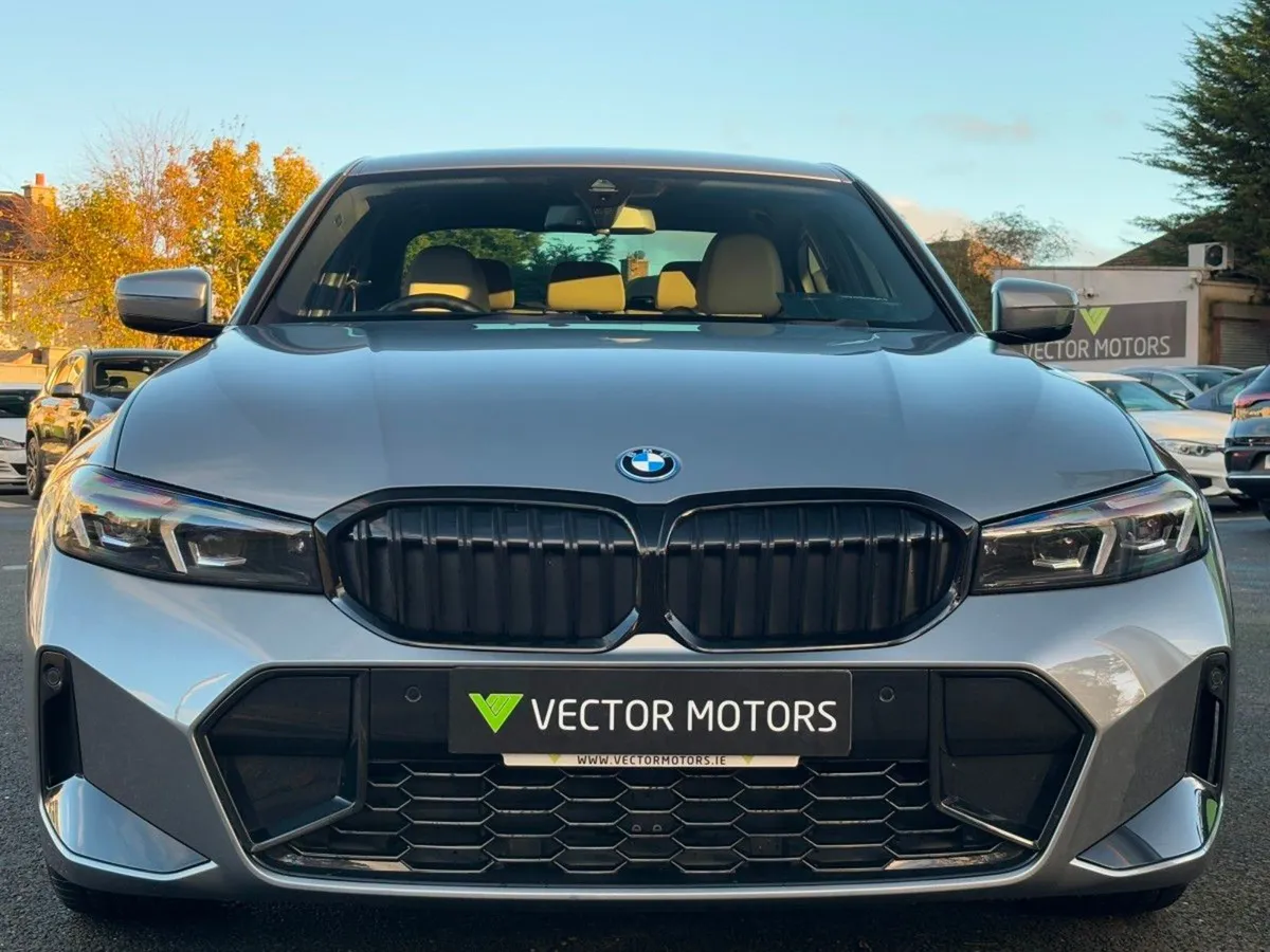 BMW 3 Series 330e M Sport Auto - Image 3
