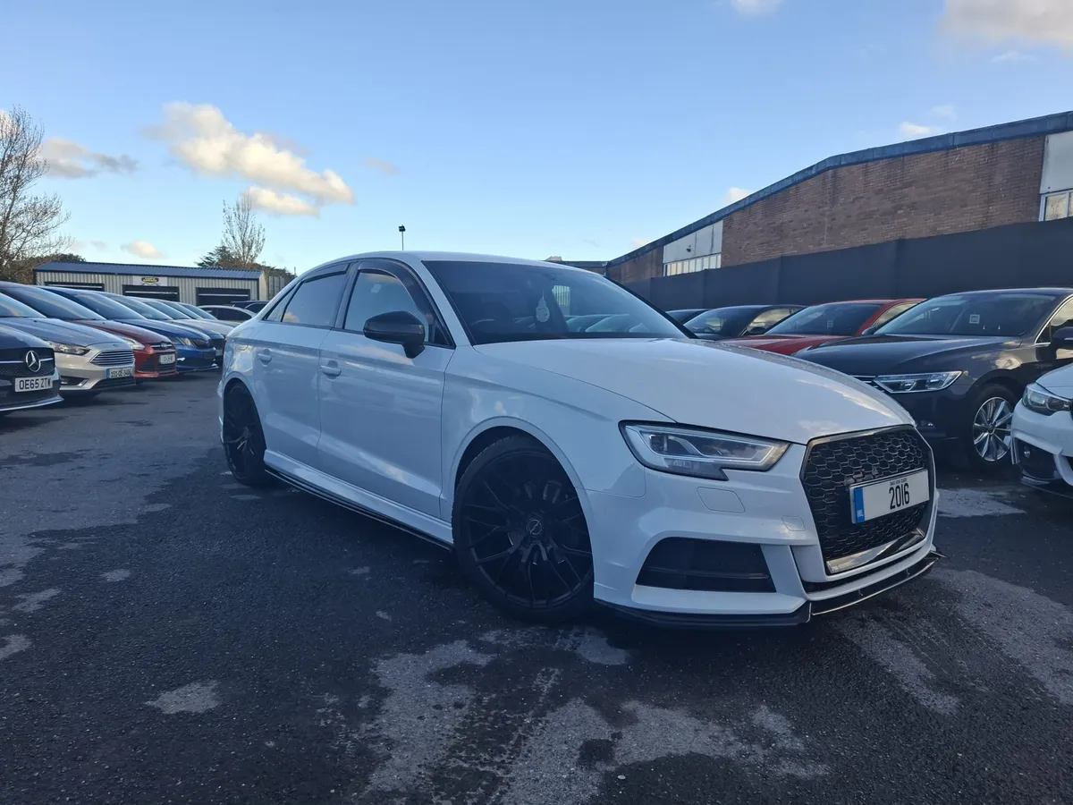 2016 Audi A3 saloon 2.0 Sline - Image 2
