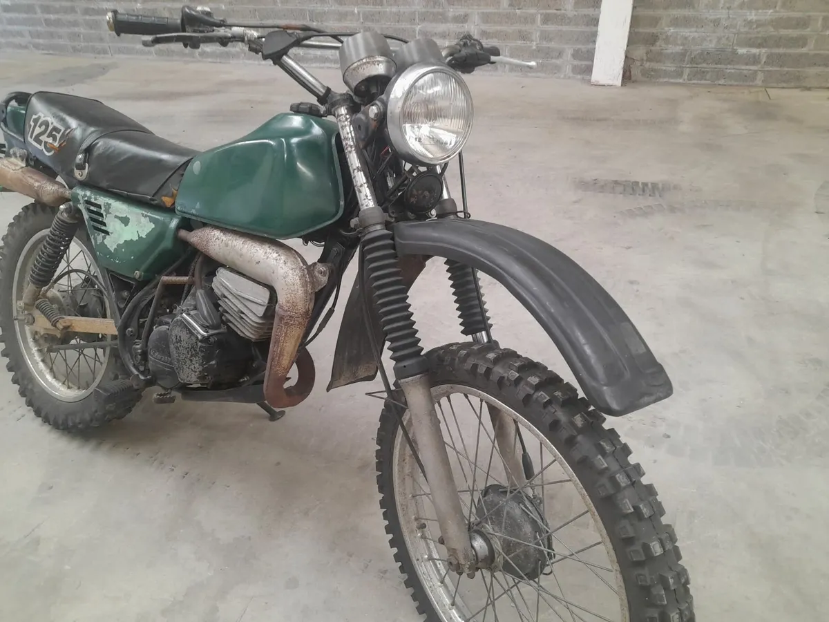 Kawasaki KE125  spares repair field bike project - Image 4