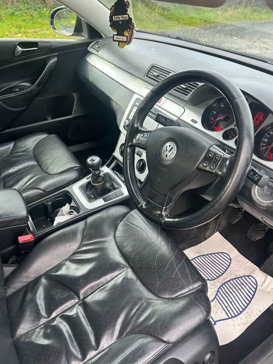 Passat - Image 2