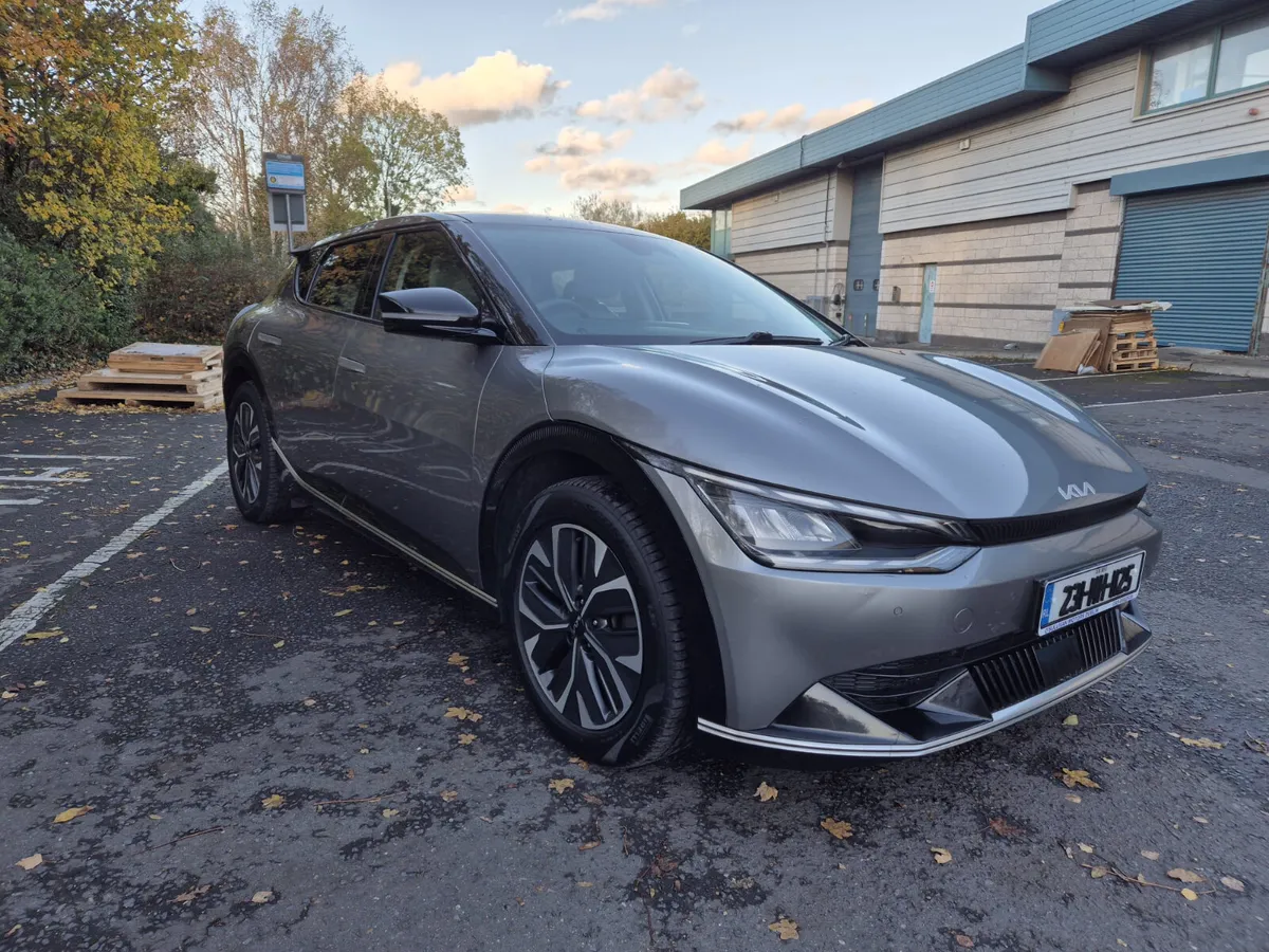 Kia EV6 / EARTH / 2023 / Fully Electric / NCT - Image 3