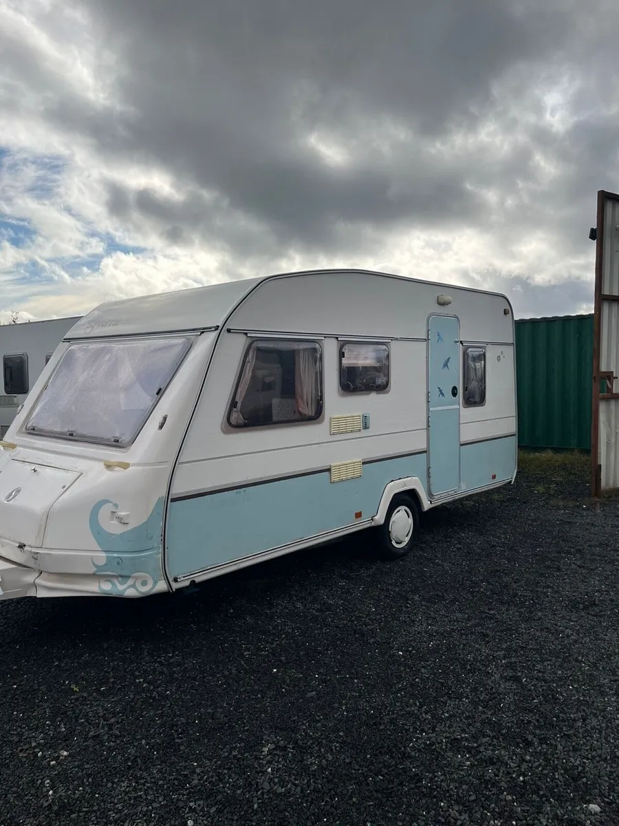 Sprite 5 berth caravan - Image 2