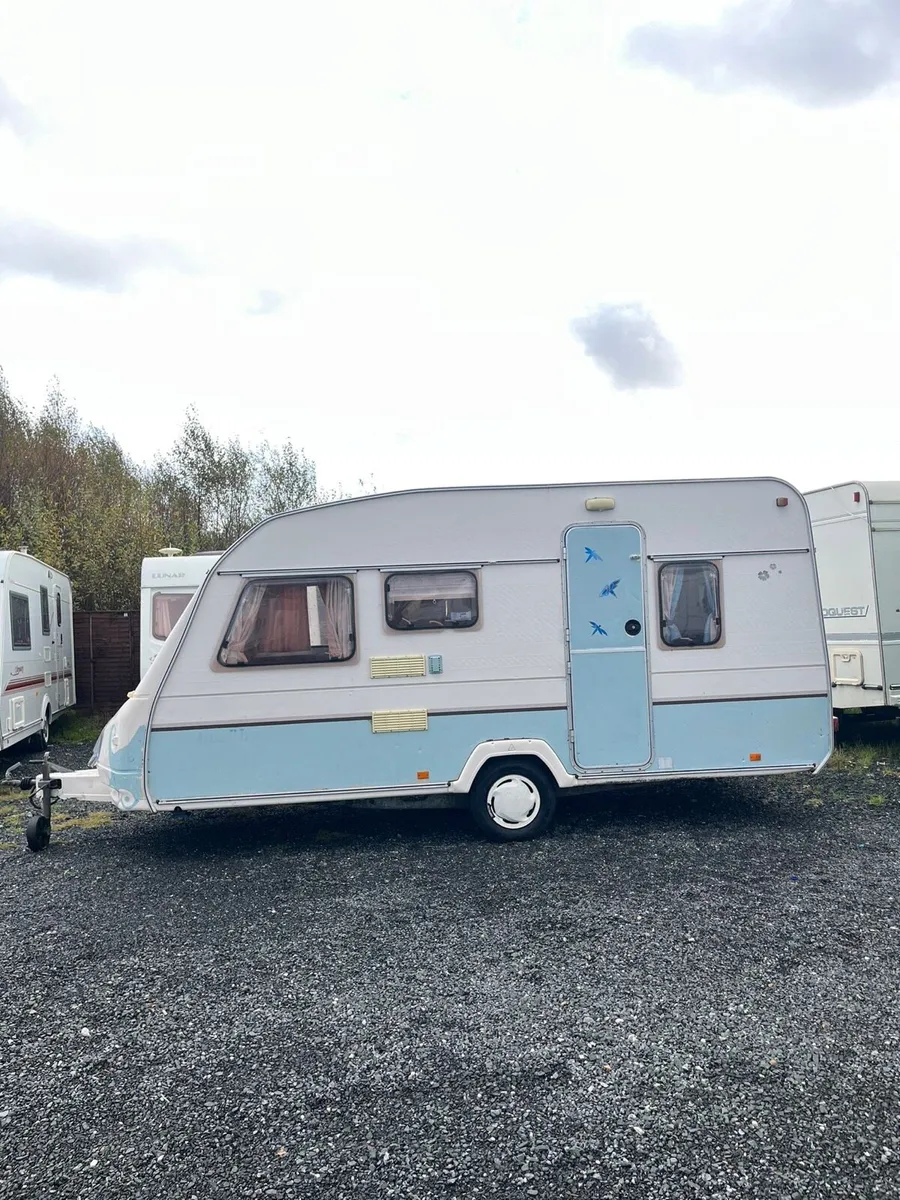 Sprite 5 berth caravan - Image 3