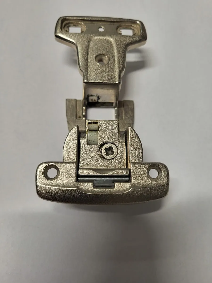 HETAL CABINET HINGES  50 PAIRS