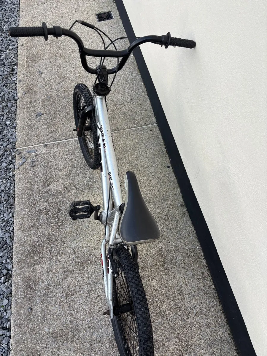 Bike 70 euro or nearest offer - Image 3