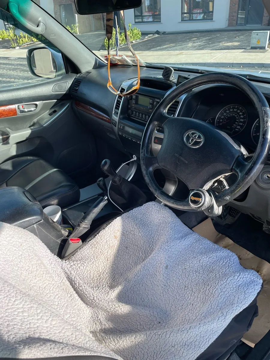 Land Cruiser - Image 2