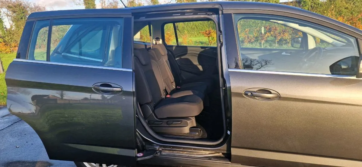 Ford grande c max - Image 3