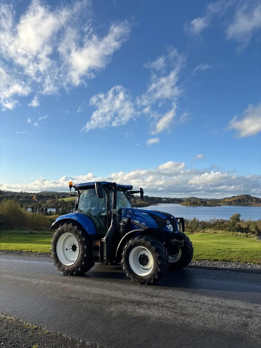 2021 New Holland T6 180 with front loader - Image 2