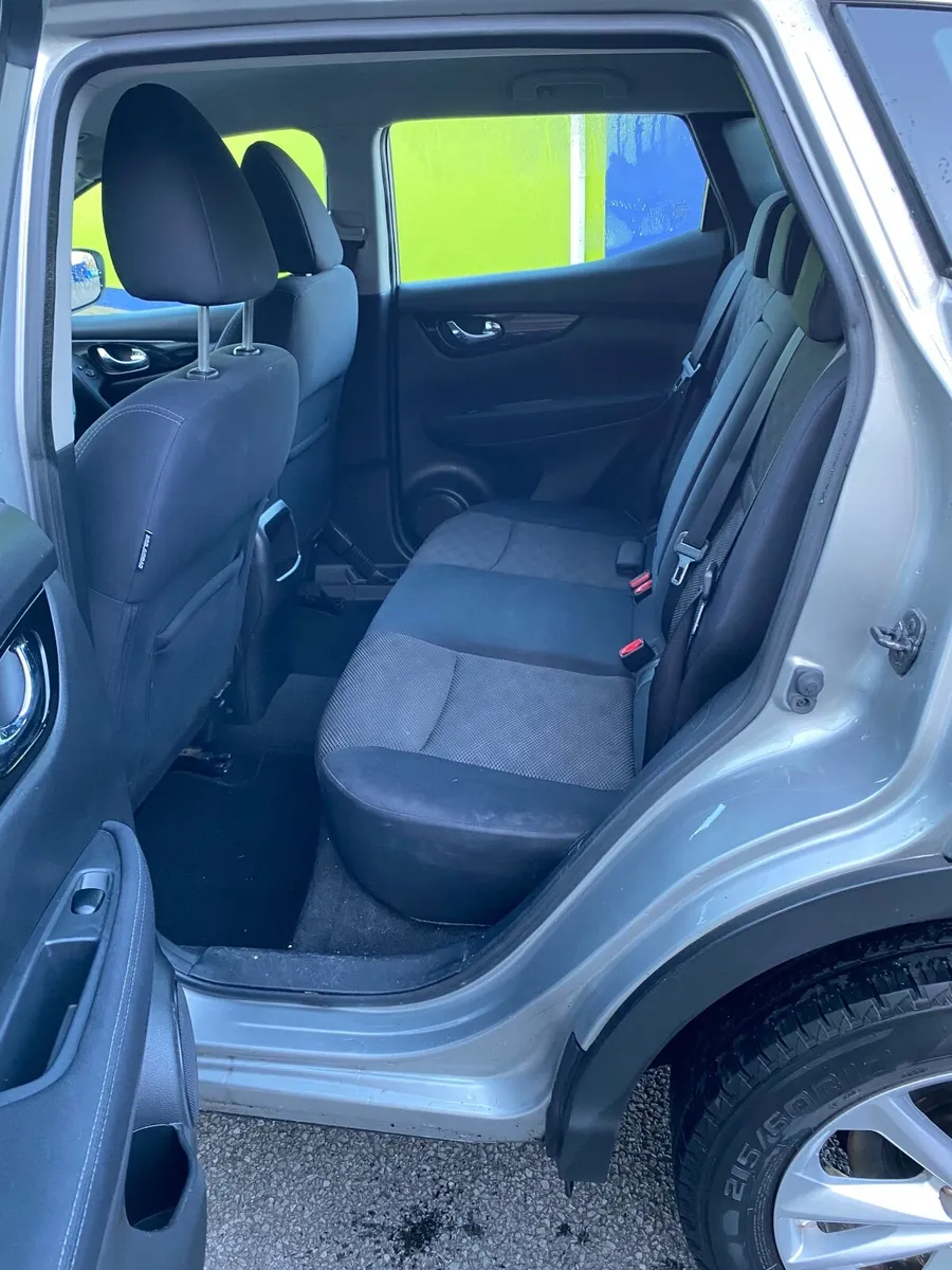 Nissan Qashqai 2015 - Image 3