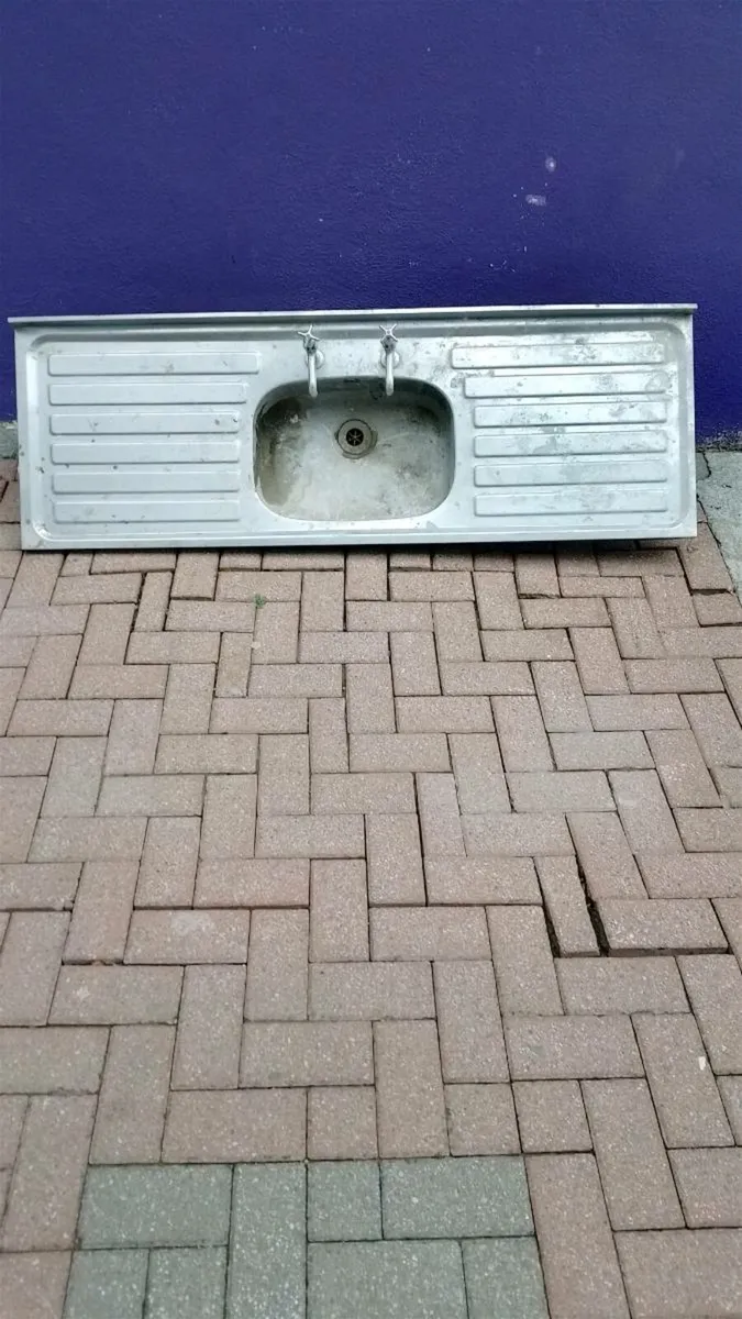 Double drainer stainless steel sink - Image 1