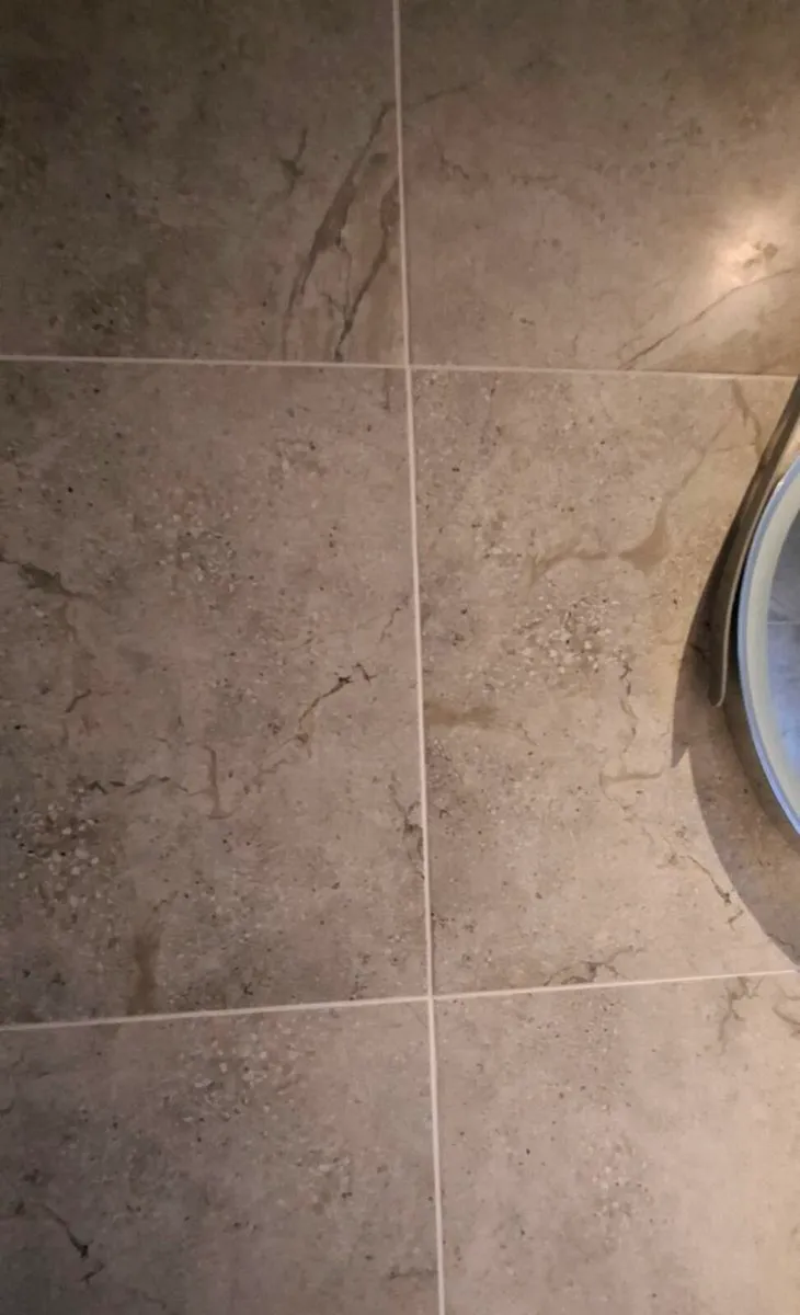 Floor/wall tiles - Image 2