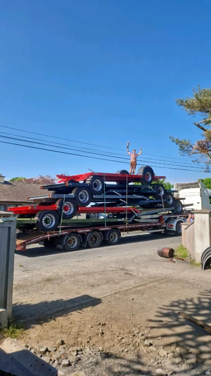 A+ low loaders - Image 1