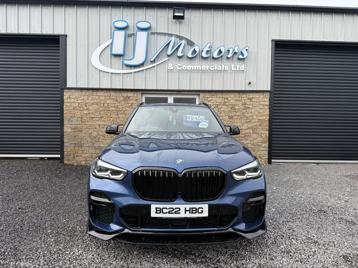 22 BMW X5 3.0 XDRIVE 45E M-SPORT PETROL HYBRID - Image 2