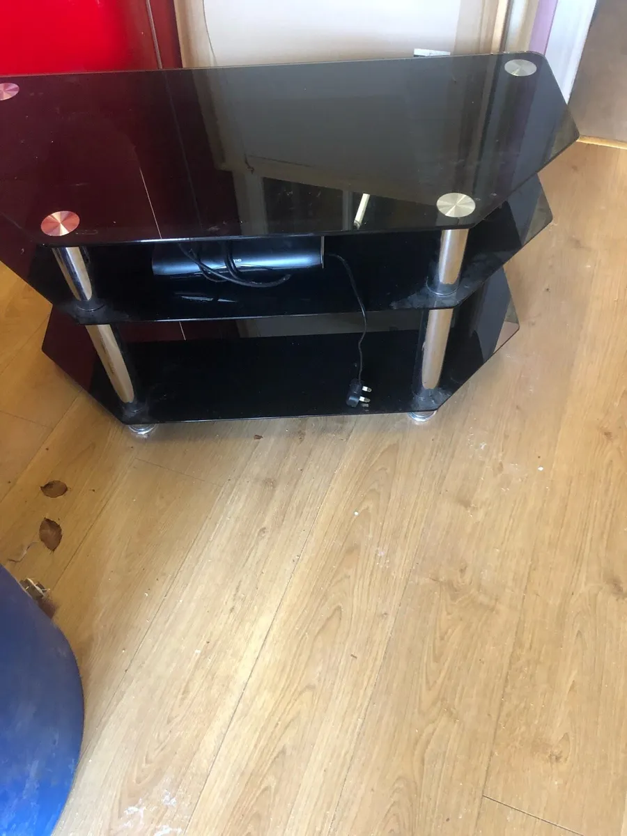 Glass Tv stand - Image 2