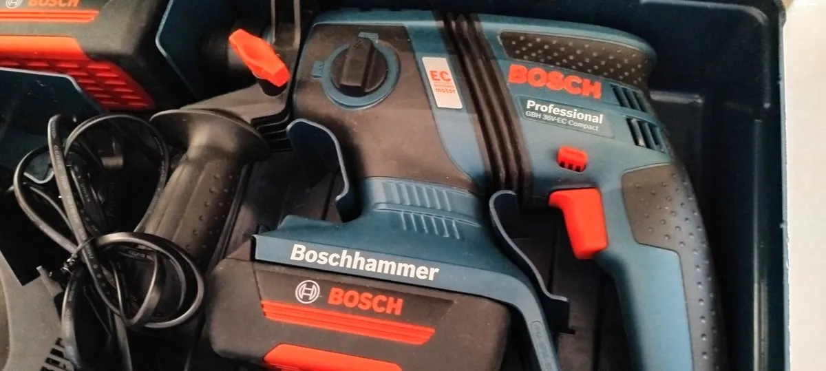 Bosch GBH 36V-EC Compact 2 Mode Drill - Image 3