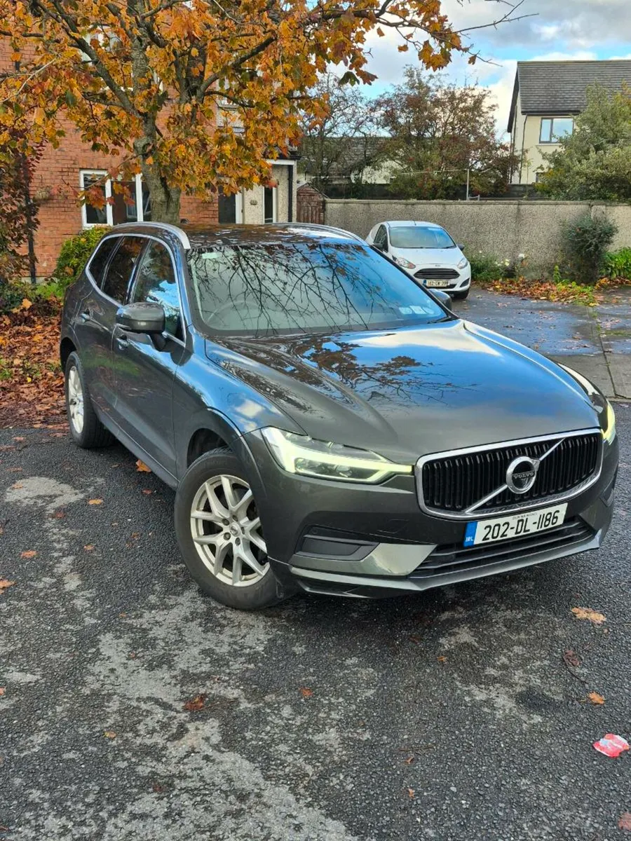 Volvo XC60 Commercial - D4 Momentum - Full Leather - Image 3