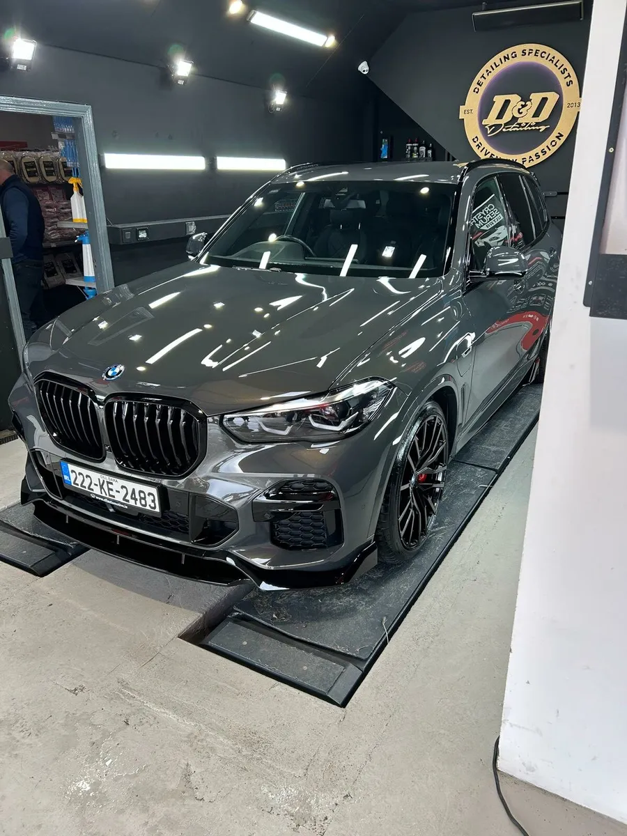 222 BMW X5 45e M sport - Image 2