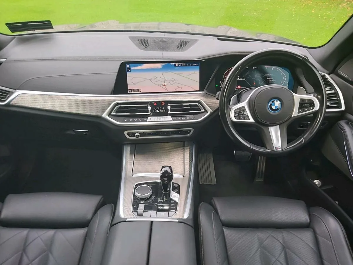 222 BMW X5 45e M sport - Image 3