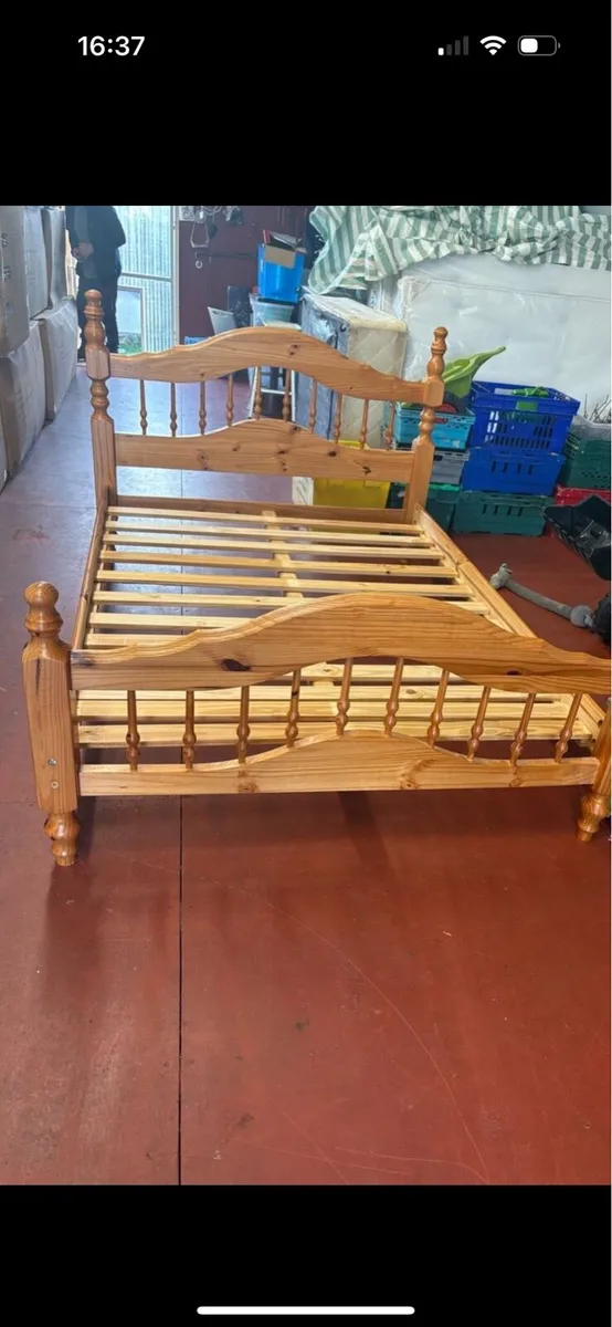 Pine Double bed frame - Image 1