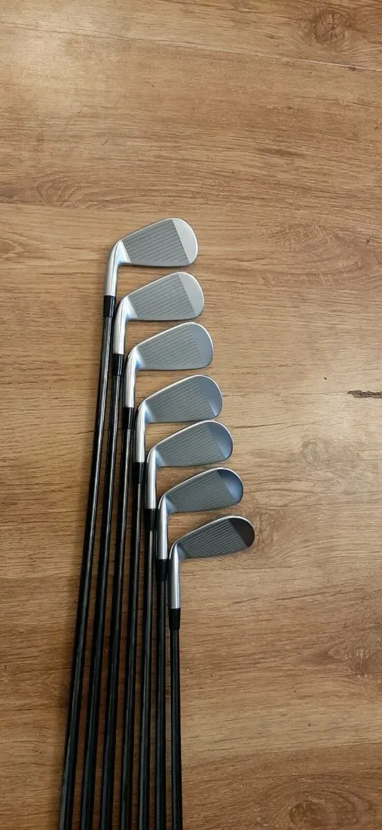 Mizuno 921 Forged Irons (Like New) 4 to PW - Image 4