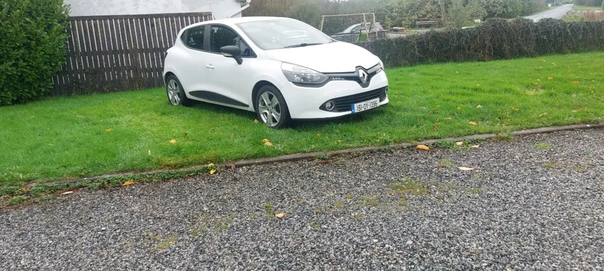 Renault Clio Petrol - Image 1