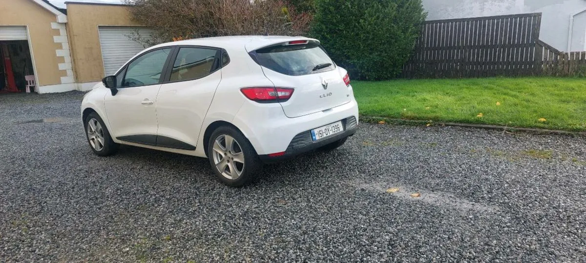 Renault Clio Petrol - Image 4