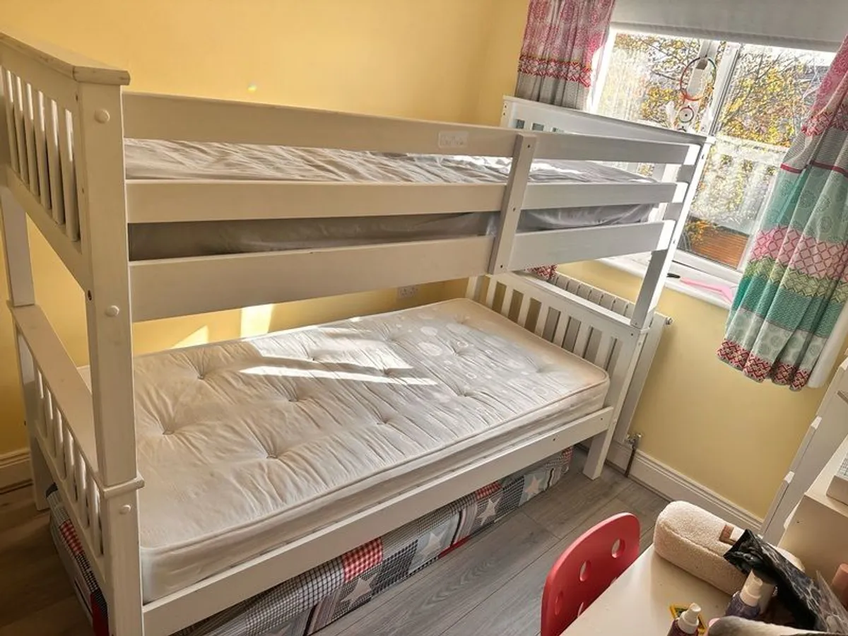 White Bunkbeds - Image 1