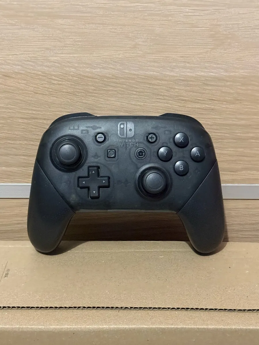 Nintendo switch controller - Image 2