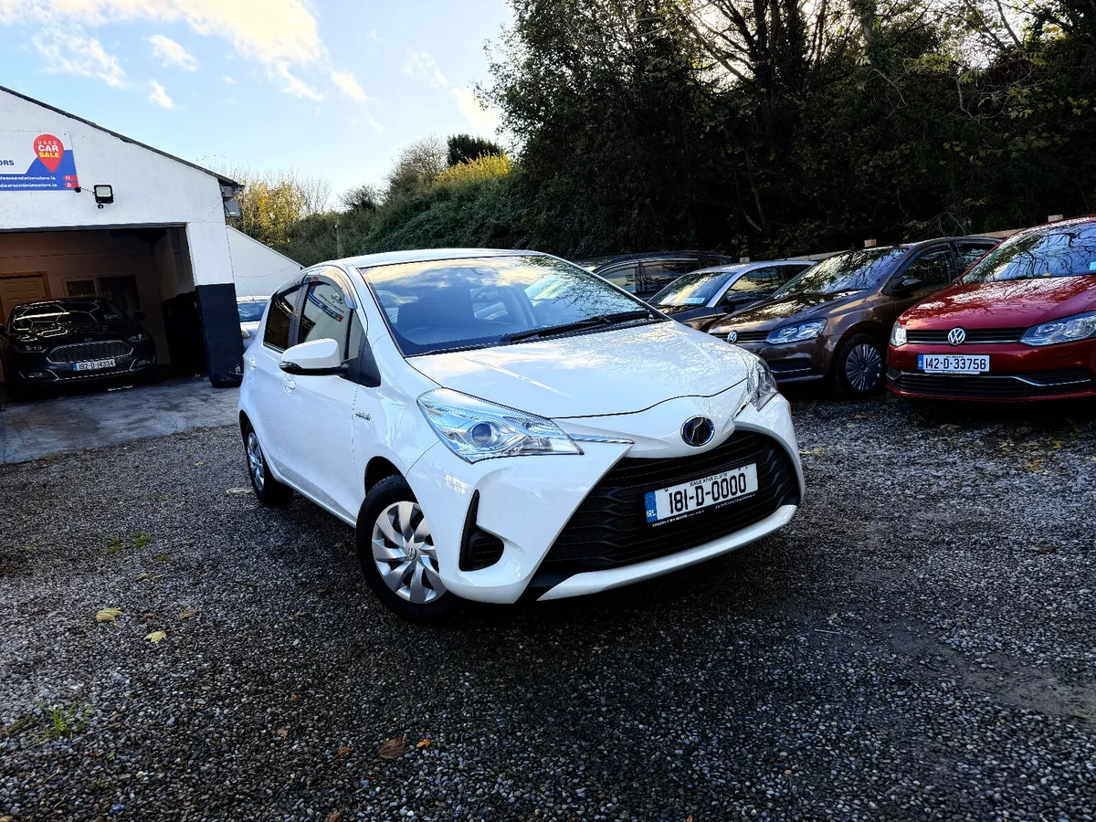 2018 Toyota Vitz Hybrid   (High spec) - Image 3