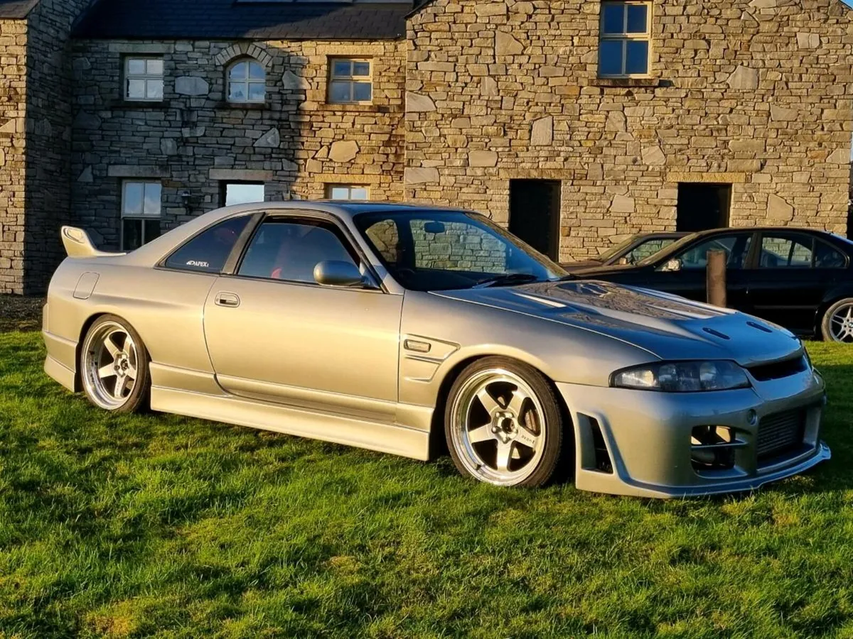 Nissan Skyline R33 GTST - Image 1
