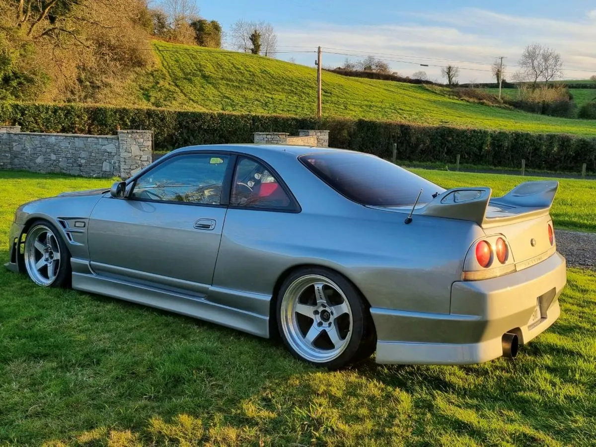 Nissan Skyline R33 GTST - Image 3