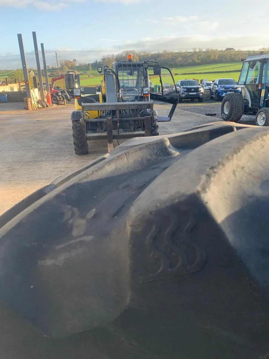 540/65 R30 Tractor Tyre 30% Good - Image 3