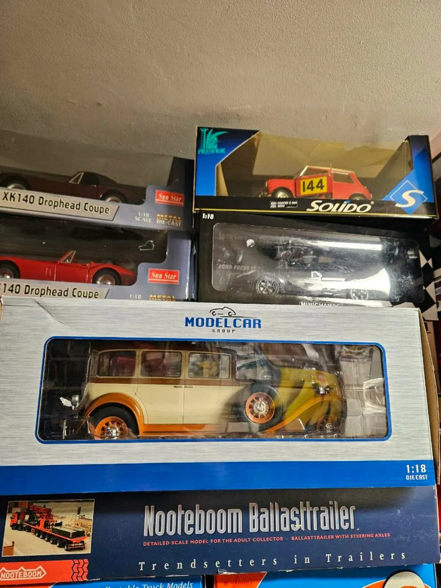 Corgi Modelcar Mercedes 1.18 - Image 1