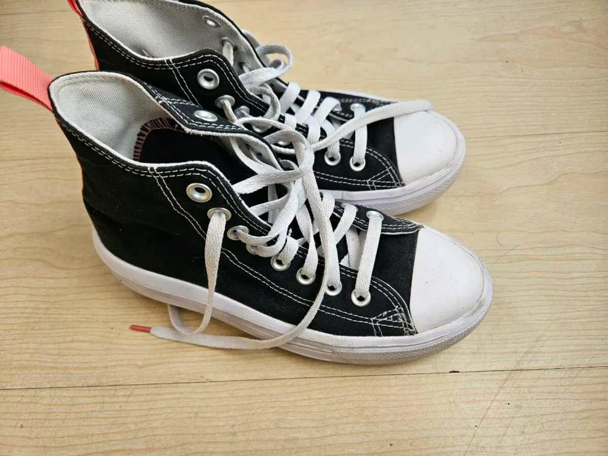 Converse All Star Chuck Taylor, almost new - Image 4