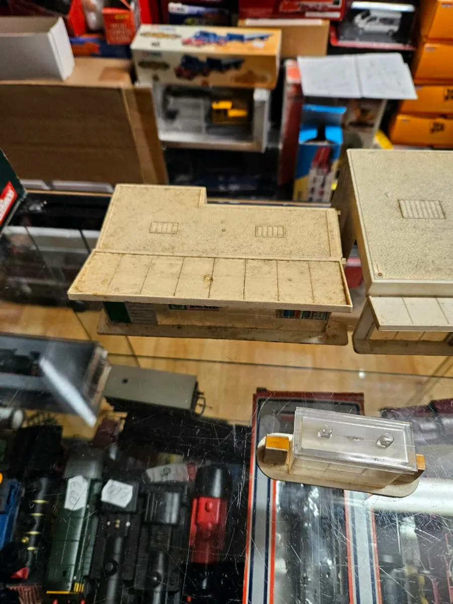 Matchbox Lesney Garage - Image 4