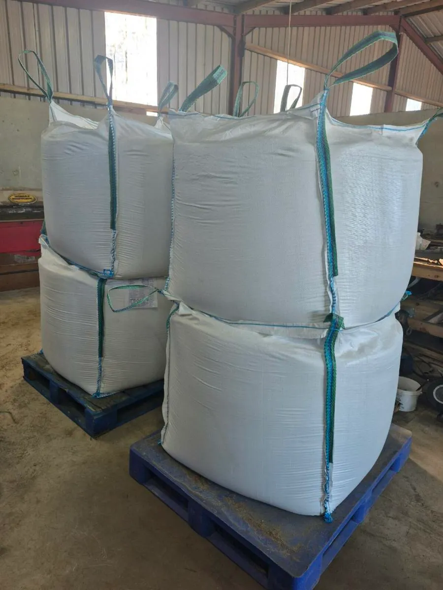 Sandblasting glass - Image 1