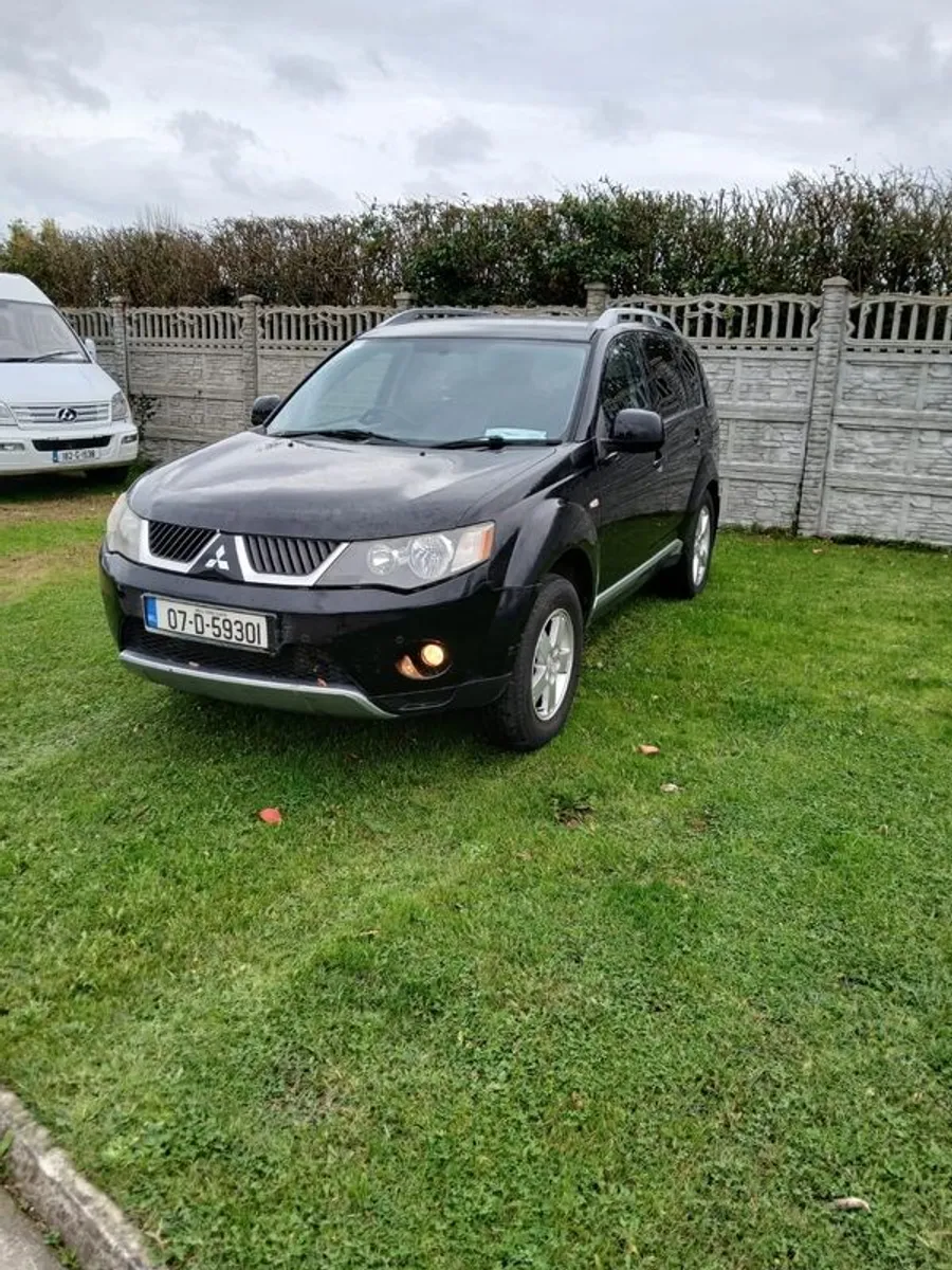 2007 Mitsubishi Outlander 7 Seater Needs Work - Image 3